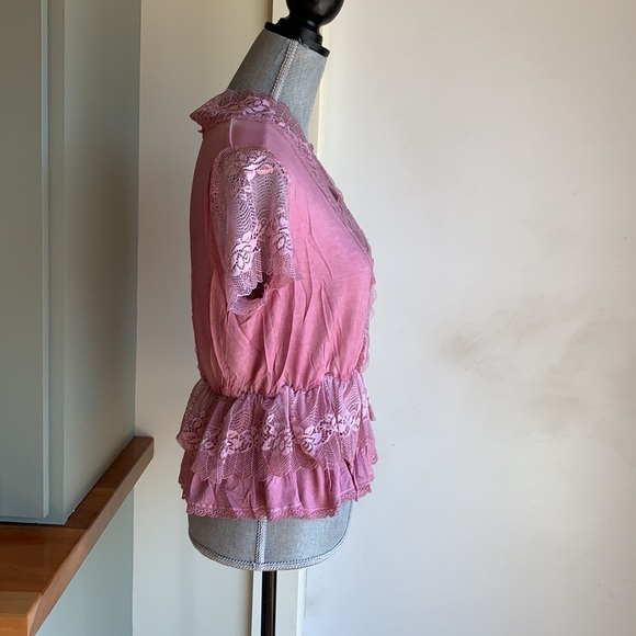 “The Sasha“ POL Lace Ruffle Top - Picture 5 of 6